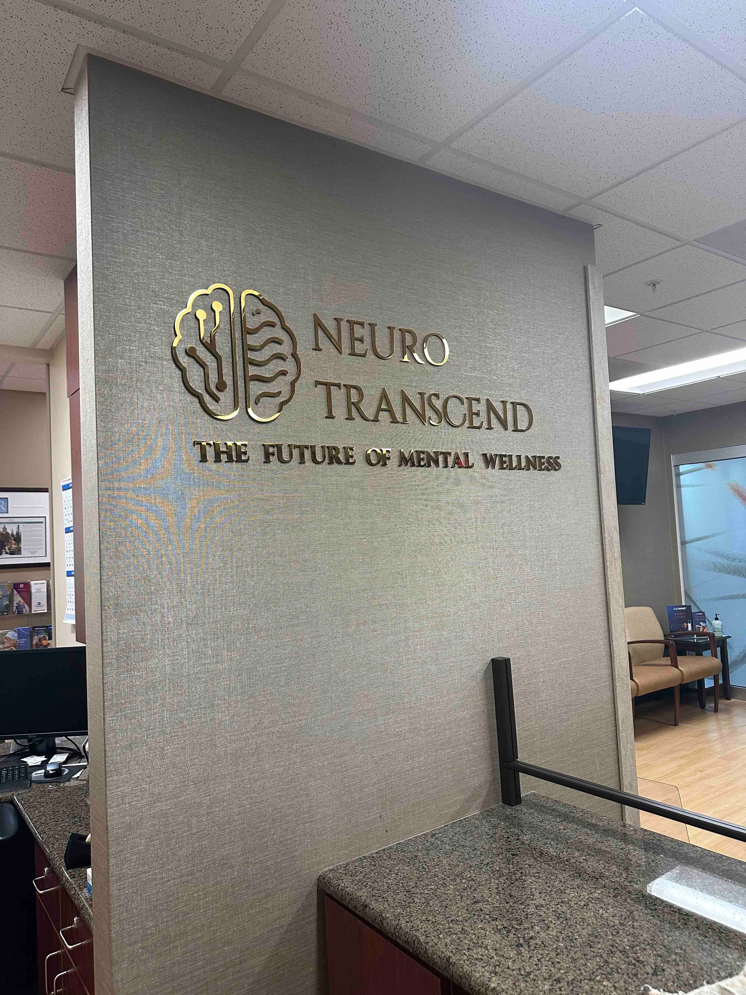 Business Acrylic LED Advertising Custom Logo and Letters Sign