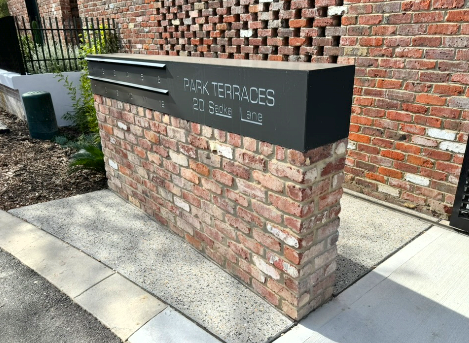 Mailbox Commercial - Free standing with Posts Bank Mailboxes